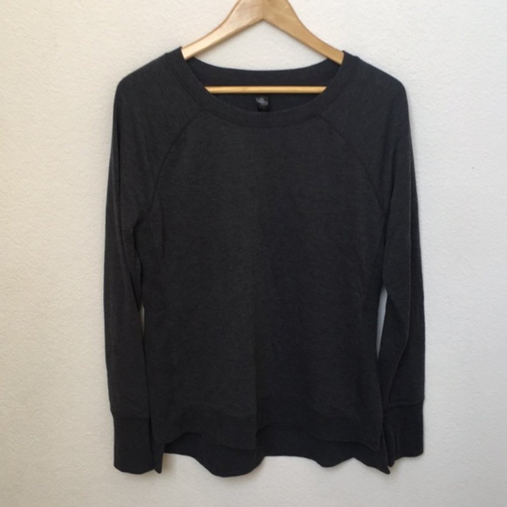 Yogalicious Soft Sweater Thumbholes Dark Gray Sz L